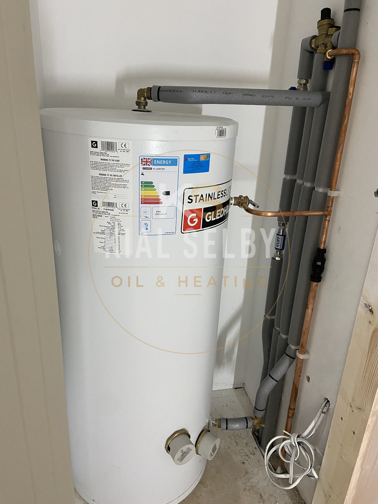 Gledhill hot water cylinder installation