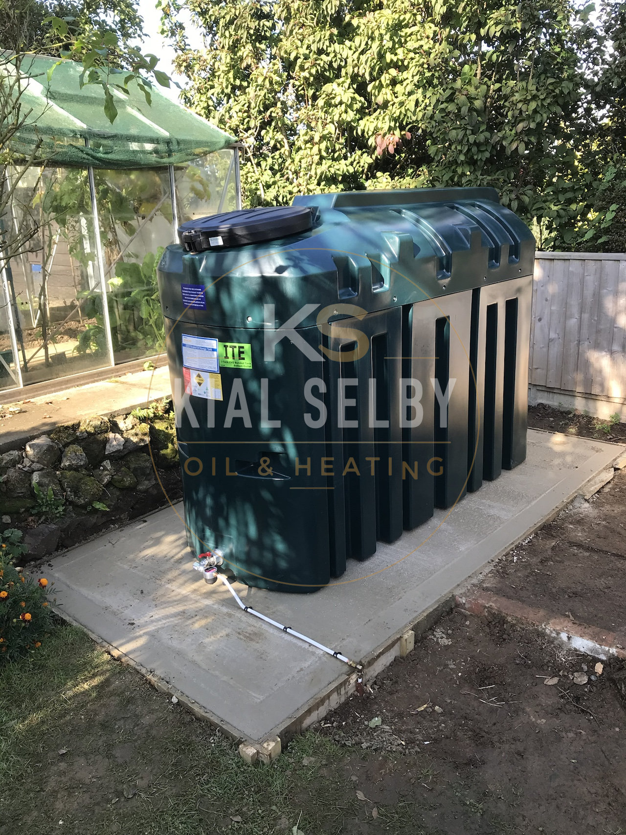 Bunded Titan oil tank installation